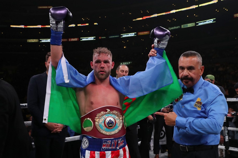 Canelo Alvarez đối đầu Billy Joe Saunders: Huyền thoại bất bại Floyd Mayweather nghĩ gì?